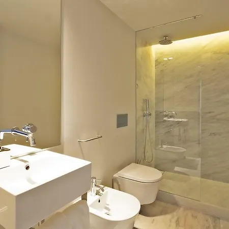 Five Stars 8 Building Appartement